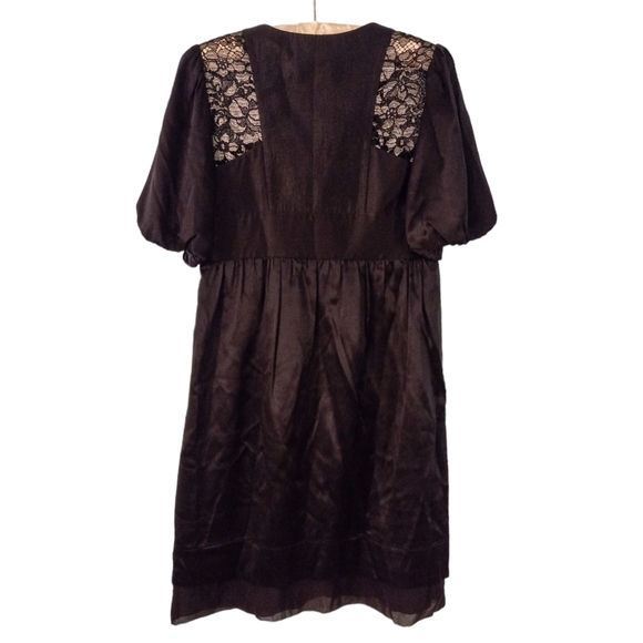 Development by Erica Davies Silk Satin Lace Detail Dress | US 4 - Picture 2 of 5